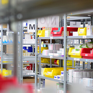 Die Klinik- und Spezialversorgung von Medipolis betreut zahlreiche Kliniken in Thüringen und ist für sie ein wichtiger klinisch-pharmazeutischer Dienstleister und Partner.