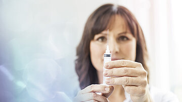 Antibiotikainfusion zu Hause: Schnellere Entlassung aus dem Krankenhaus und Integration in den Alltag – dank ambulanter Antibiotikatherapie Antibiotikainfusion zu Hause: Schnellere Entlassung aus dem Krankenhaus und Integration in den Alltag – dank ambulanter Antibiotikatherapie