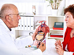 Versorgung in der Gastroenterologie: Ihre gastroenterologischen Therapien gemeinsam sicherstellen | Copyright: Jeanette Dietl adobestock Versorgung in der Gastroenterologie: Ihre gastroenterologischen Therapien gemeinsam sicherstellen
