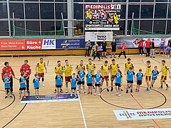 Die Medipolis Handballarena ist »das« Handballevent in Jena. Medipolis ist Hauptsponsor des Events, bei dem im Sportkomplex Lobeda West am 18. Januar 2020 der ThSV Eisenach gegen Dukla Prag und der HBV Jena 90 gegen HC Burgenland antrat.