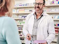 Apotheken-Partner auf Augenhöhe: Vom Apotheker für den Apotheker – Mittelstand für Mittelstand | Copyright: Jacob Lund, adobestock Apotheken-Partner auf Augenhöhe: Vom Apotheker für den Apotheker – Mittelstand für Mittelstand